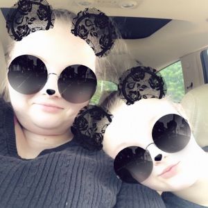 Meet your Posher, Candice